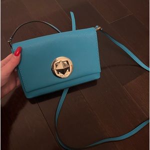 KATE SPADE -BEAUTIFUL BLUE CROSS BODY Perfect condition